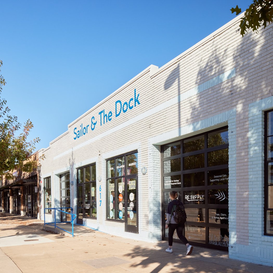 Pop-Up Shops at the Dock 4